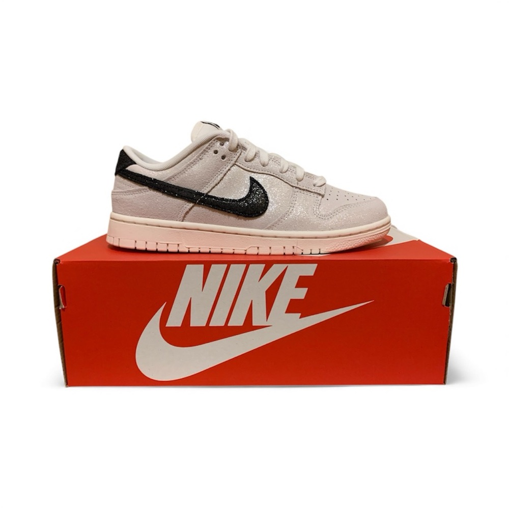 New Nike Dunk Low SE Gray Glitter Women’s Lace Up Y2K Sneakers Size 8.5
